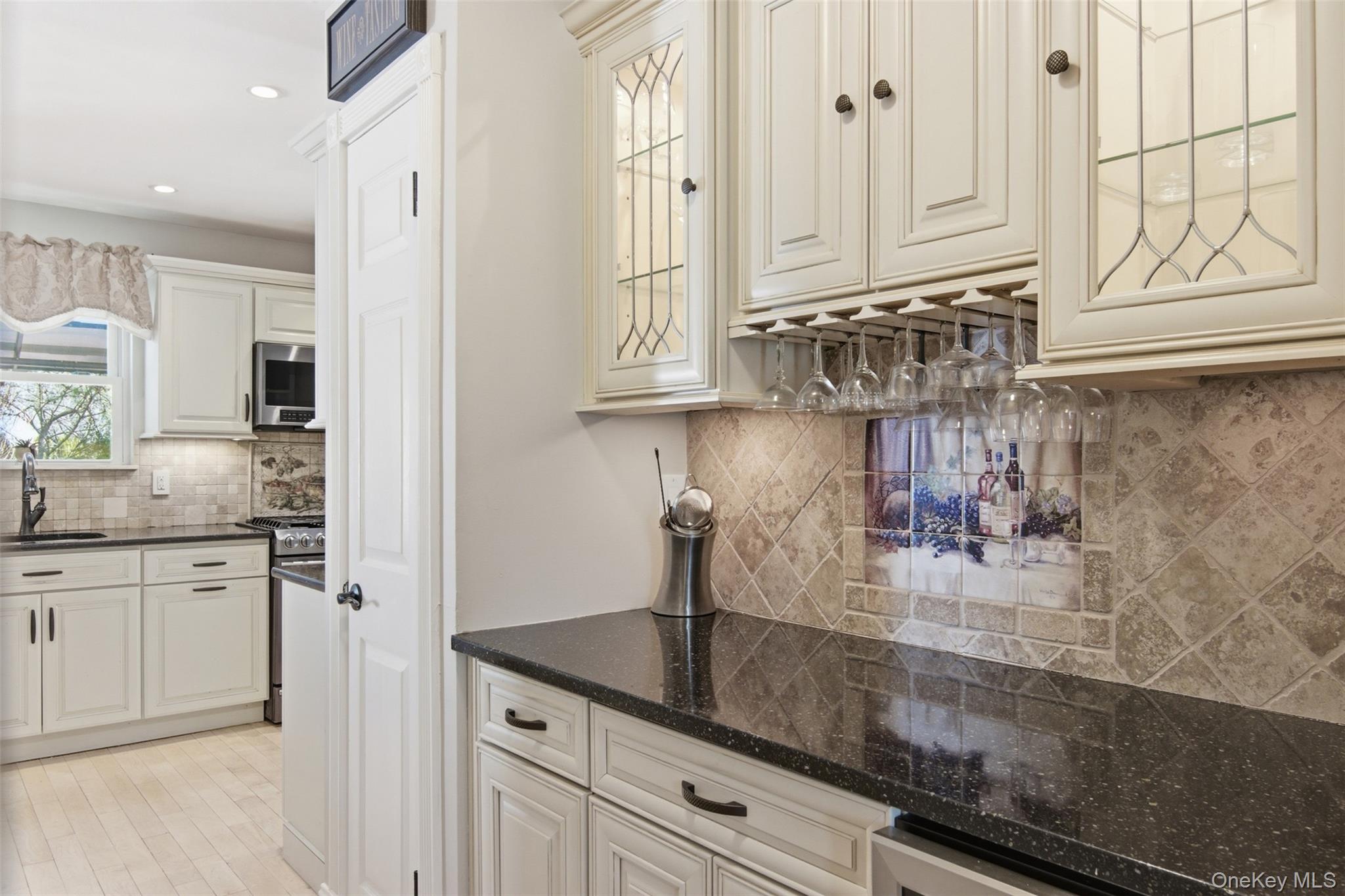 #5 photo, 187 Natures Lane, সাফোক কাউন্টি Miller Place , NY 11764