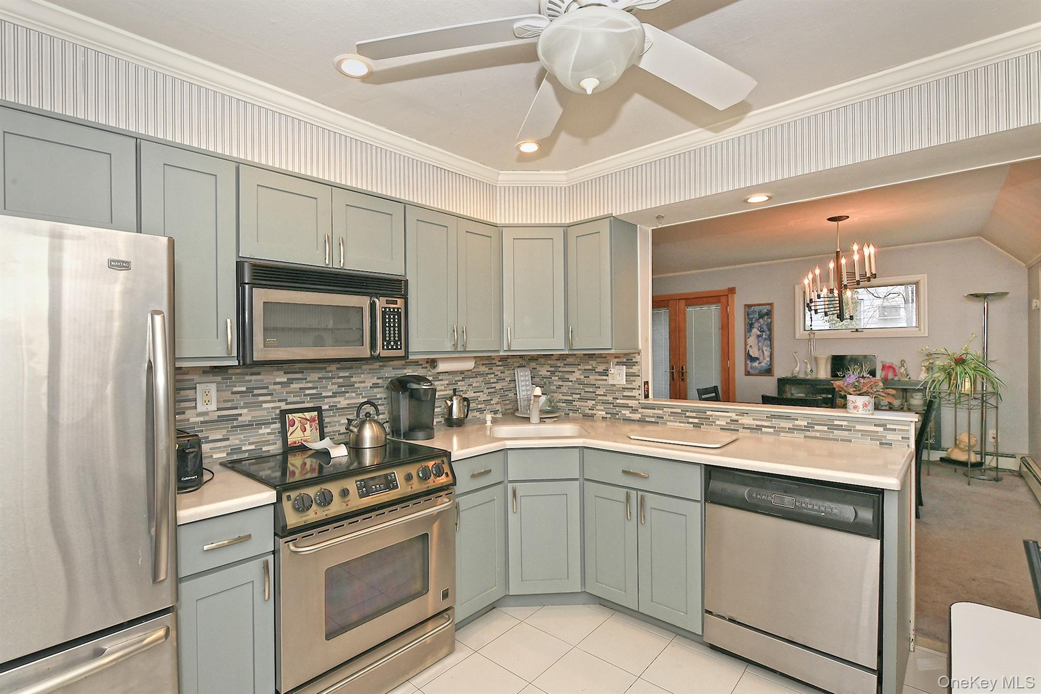 #5 photo, 38 Moss Lane, নাসাউ কাউন্টি Levittown , NY 11756