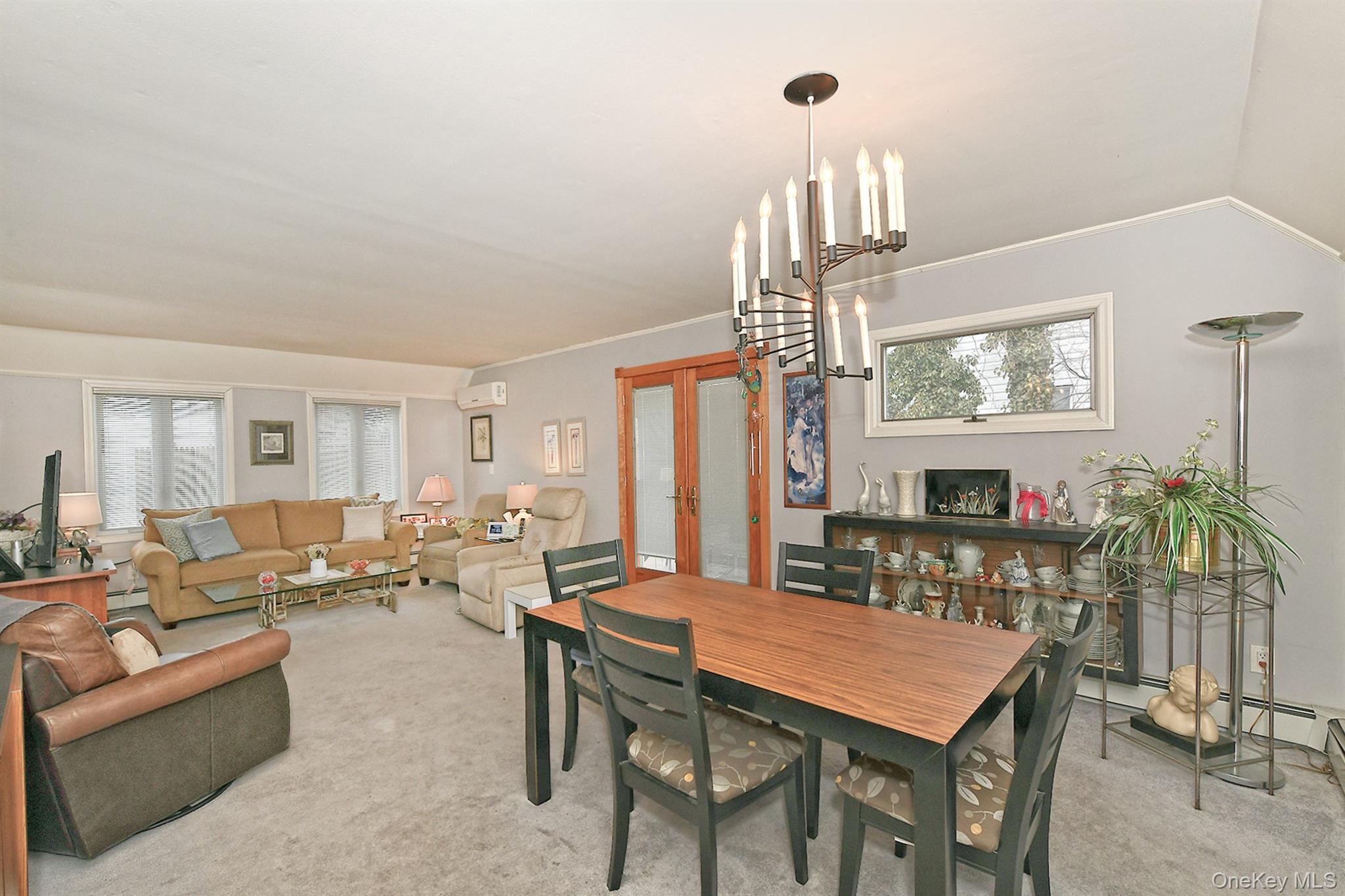 #7 photo, 38 Moss Lane, নাসাউ কাউন্টি Levittown , NY 11756