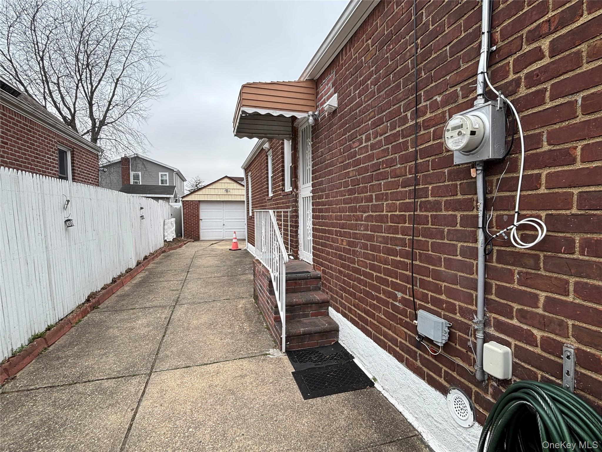 #6 photo, 7 Catherine Court, নাসাউ কাউন্টি Elmont , NY 11003