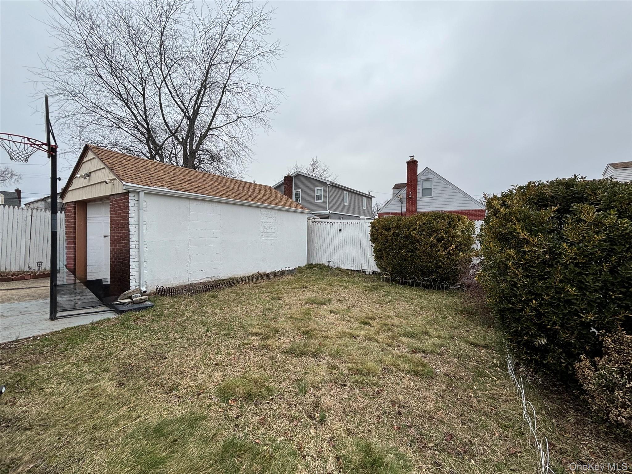 #7 photo, 7 Catherine Court, নাসাউ কাউন্টি Elmont , NY 11003