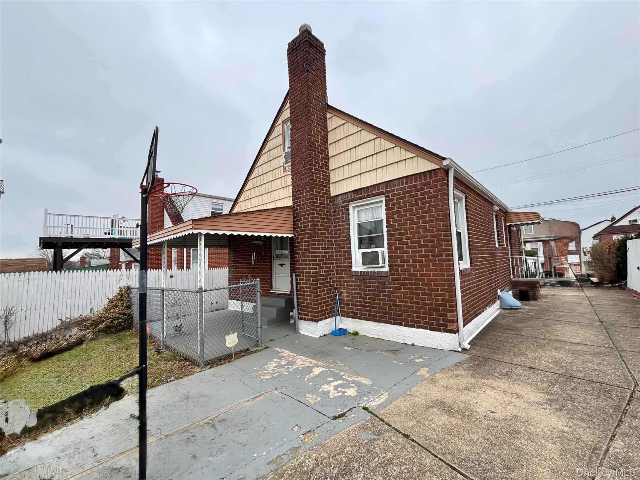 #8 photo, 7 Catherine Court, নাসাউ কাউন্টি Elmont , NY 11003