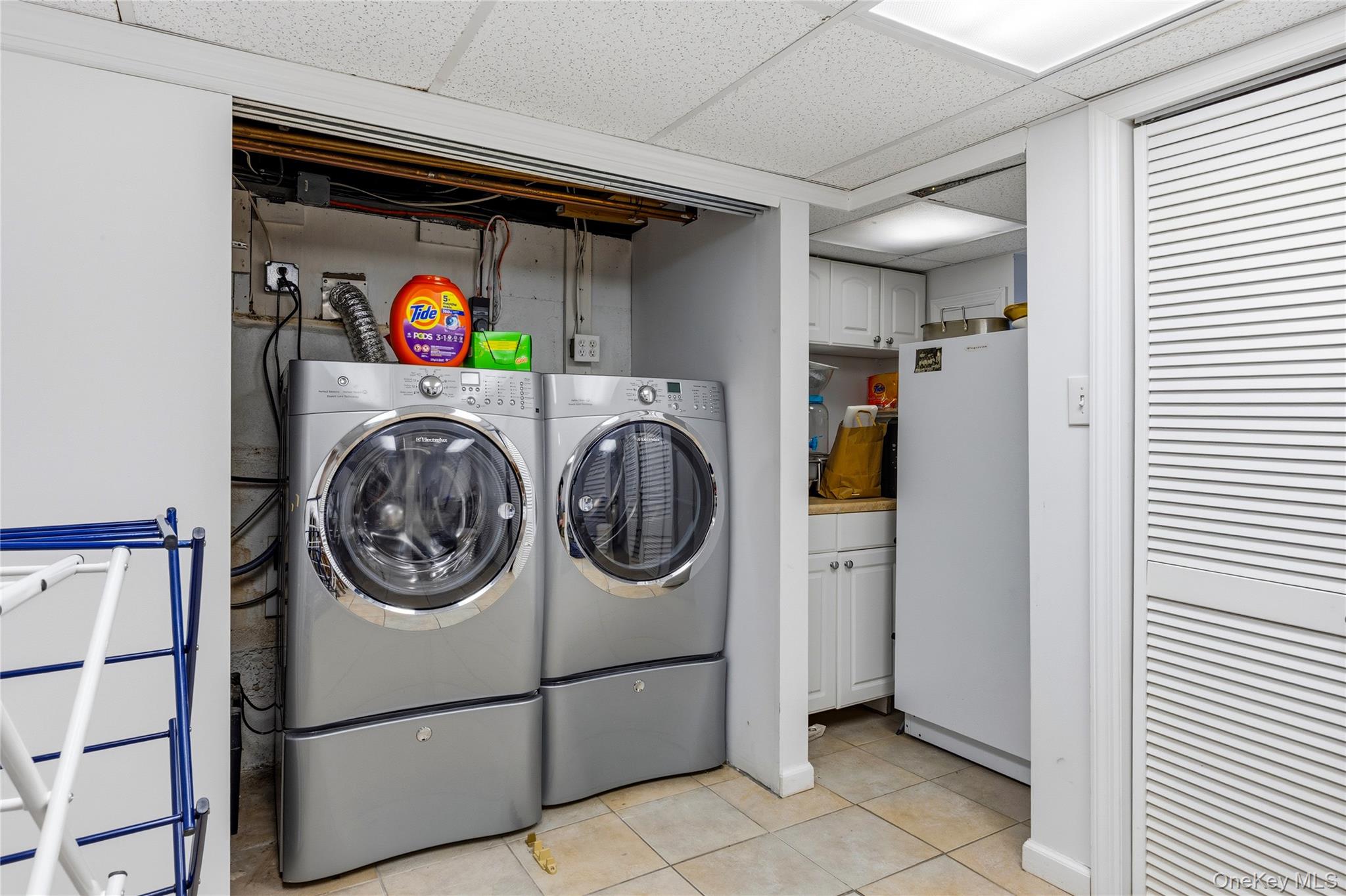 #16 photo, 1396 Wilson Road, নাসাউ কাউন্টি East Meadow , NY 11554