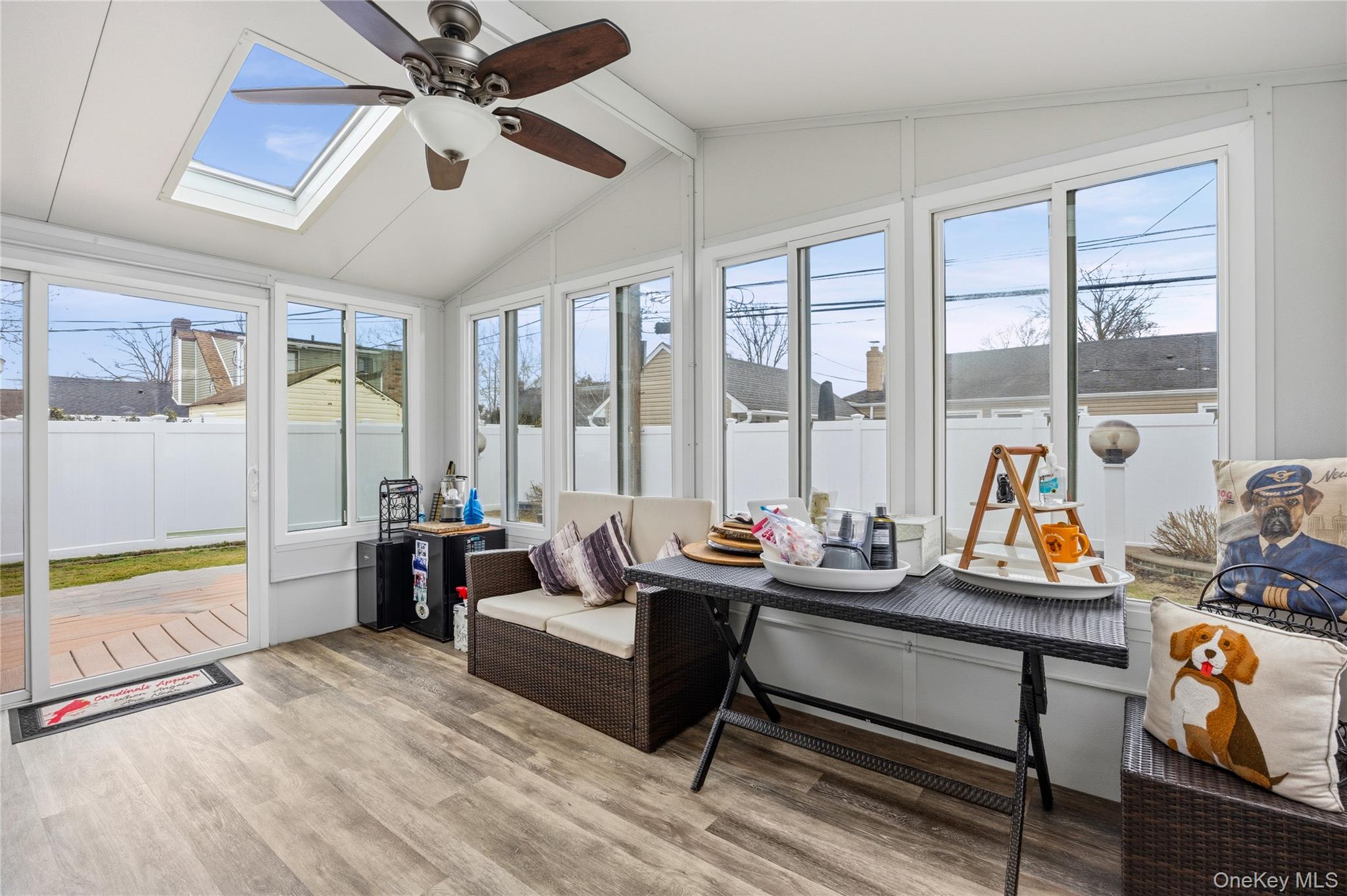 #17 photo, 1396 Wilson Road, নাসাউ কাউন্টি East Meadow , NY 11554