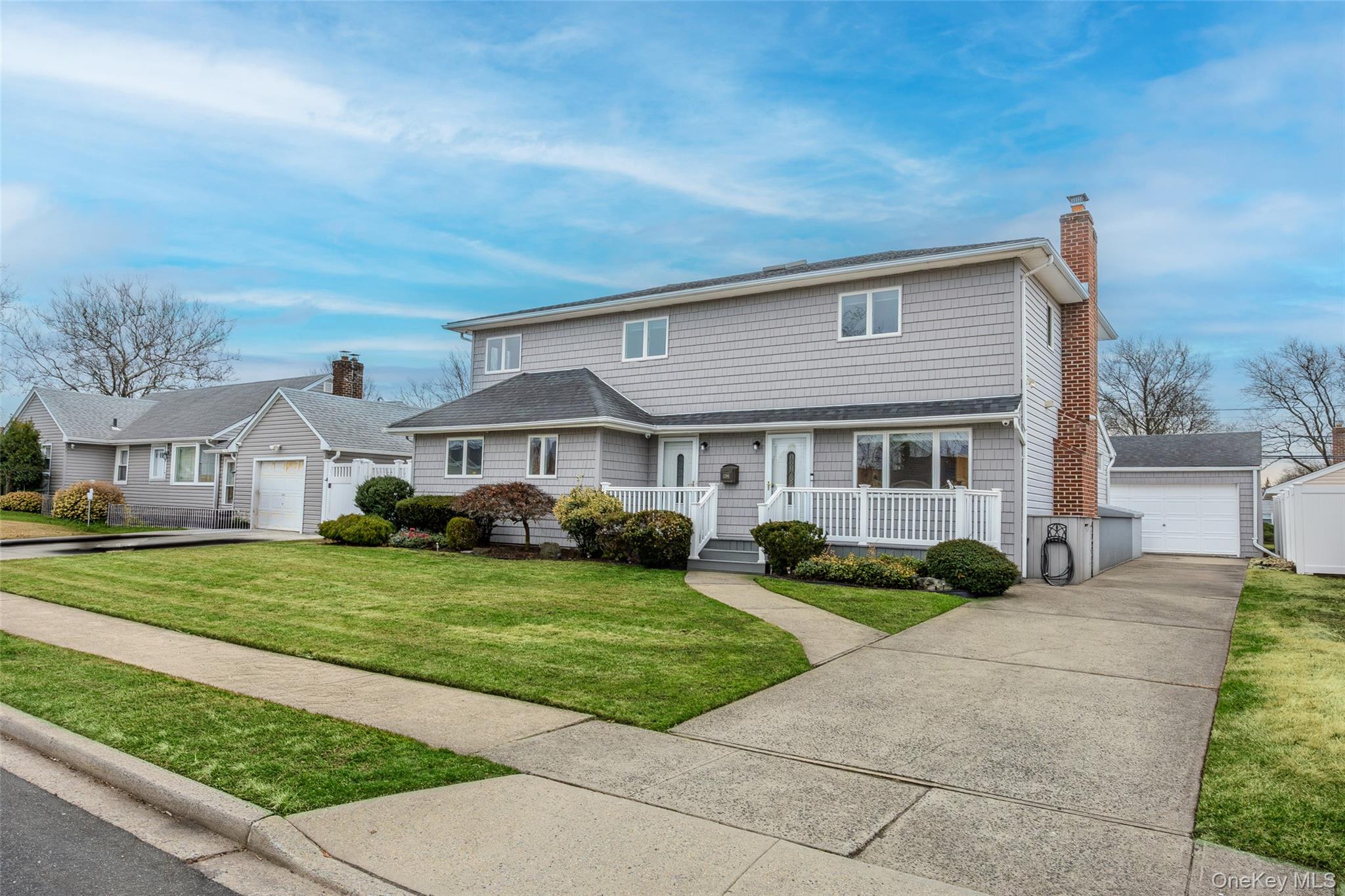 #2 photo, 1396 Wilson Road, নাসাউ কাউন্টি East Meadow , NY 11554