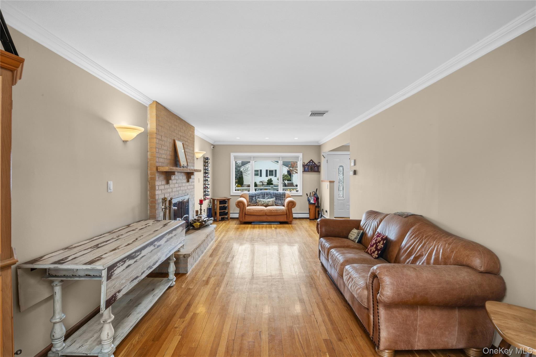 #5 photo, 1396 Wilson Road, নাসাউ কাউন্টি East Meadow , NY 11554