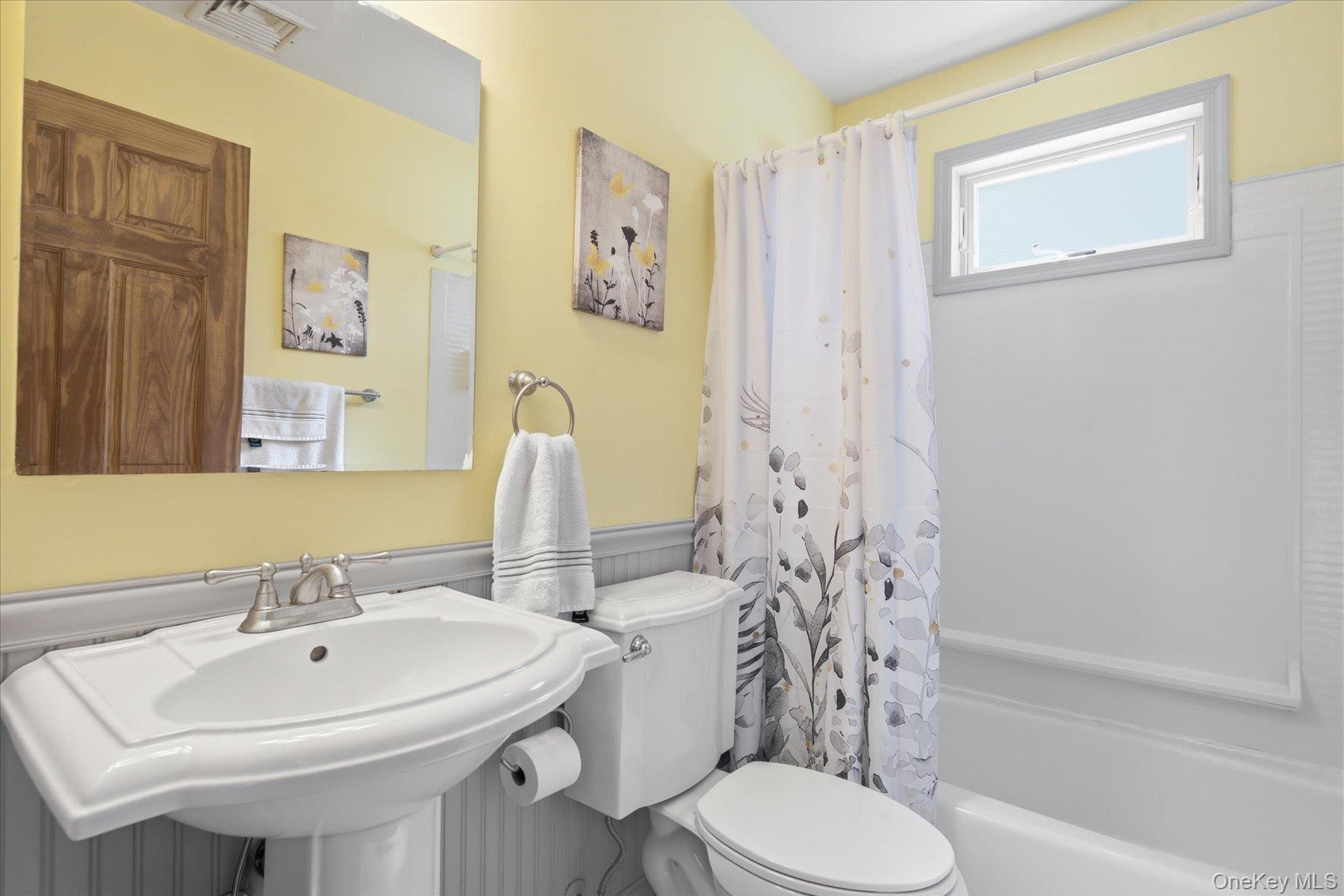 #18 photo, 8 Natalie Court, সাফোক কাউন্টি Ronkonkoma , NY 11779