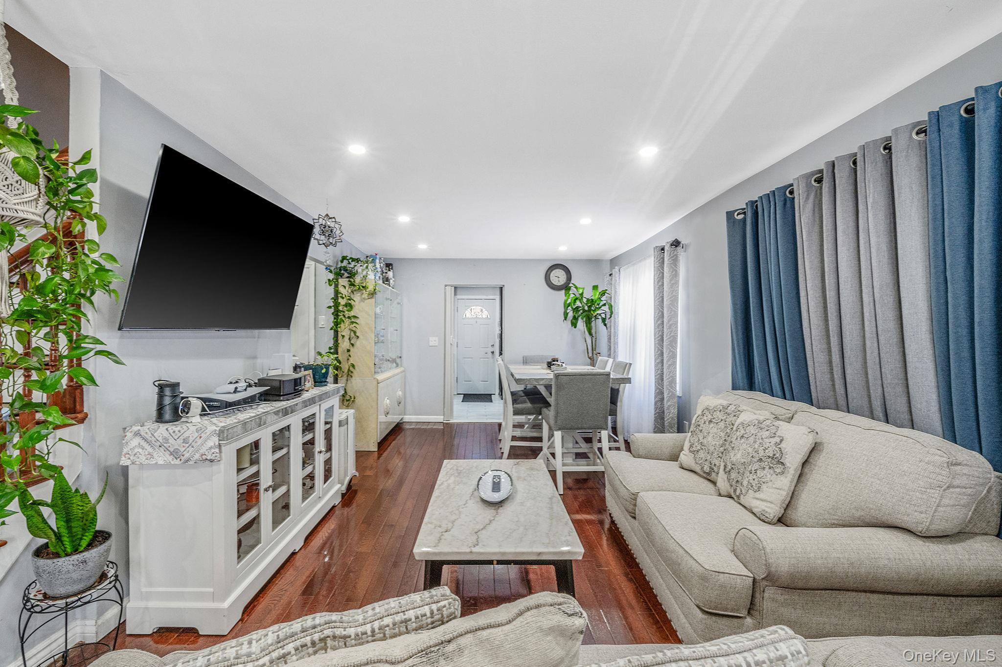 #8 photo, 13314 Hawtree Creek Road, কুইন্‌স South Ozone Park , NY 11420