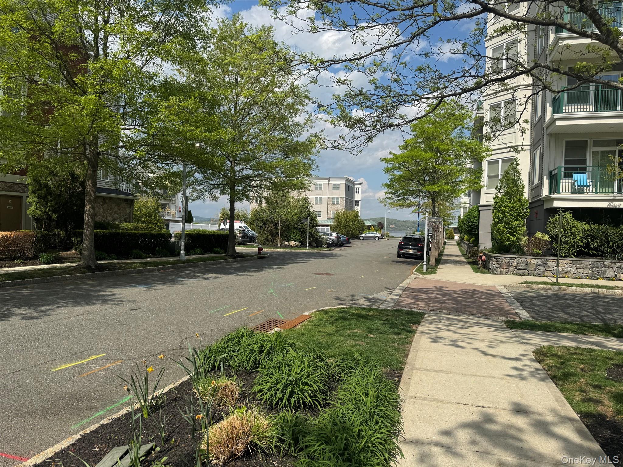 #11 photo, 3111 Leeward Drive, Haverstraw , NY 10927