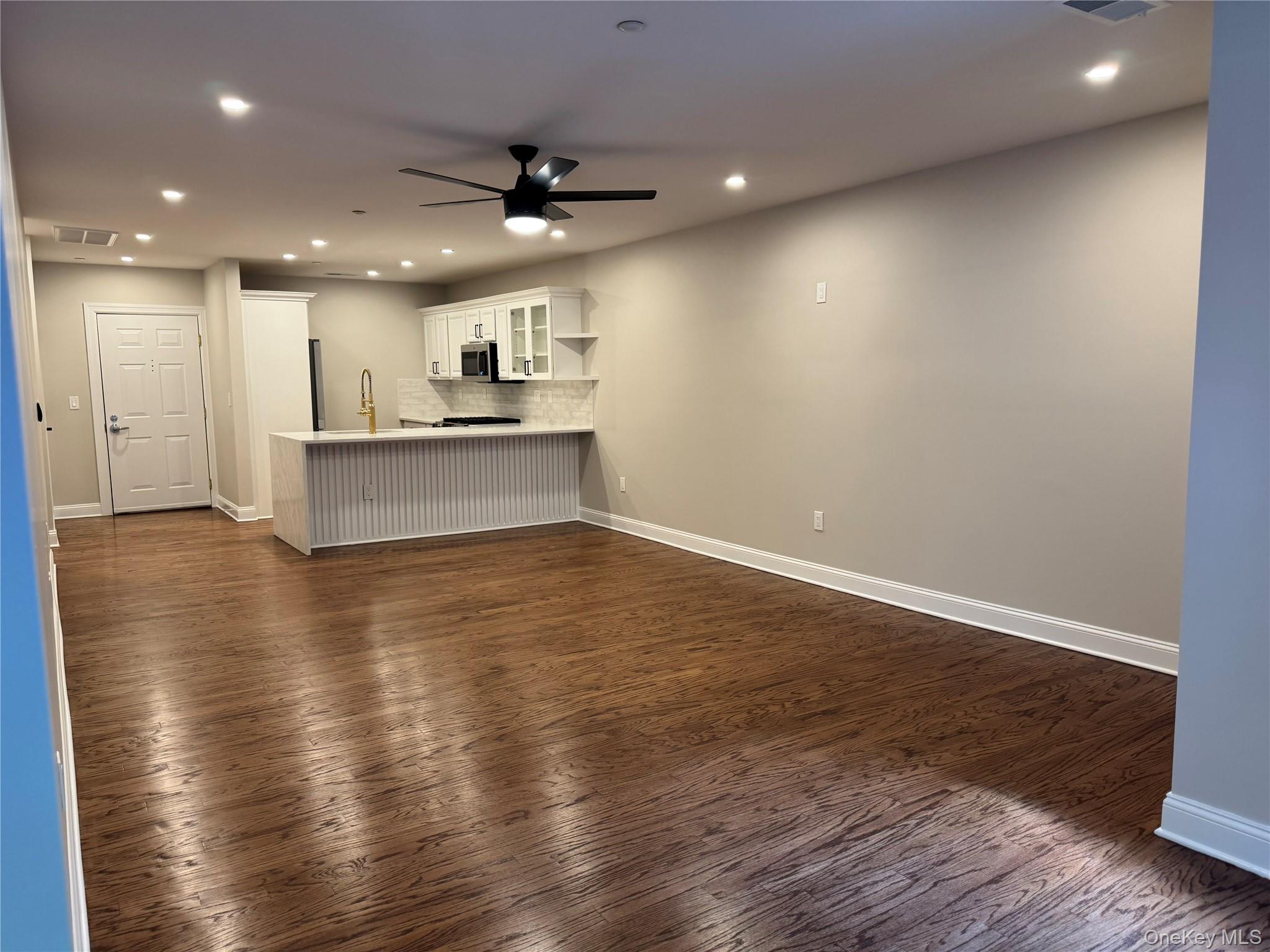 #4 photo, 3111 Leeward Drive, Haverstraw , NY 10927