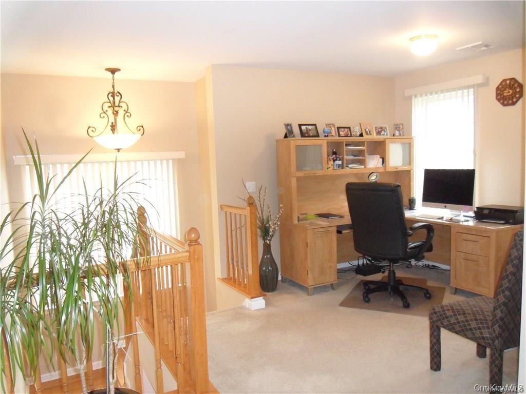 #17 photo, 6 Blackmoor Circle, Highland Mills , NY 10930