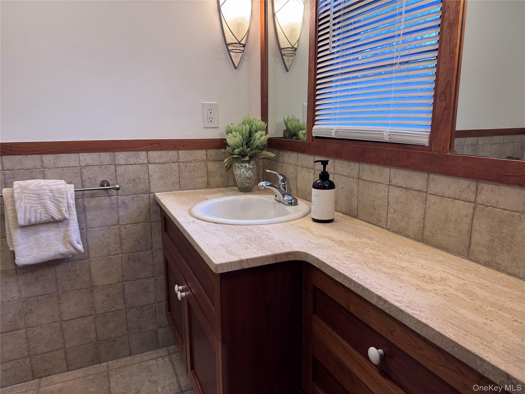 #16 photo, 3 Annabelle Lane, New City , NY 10956