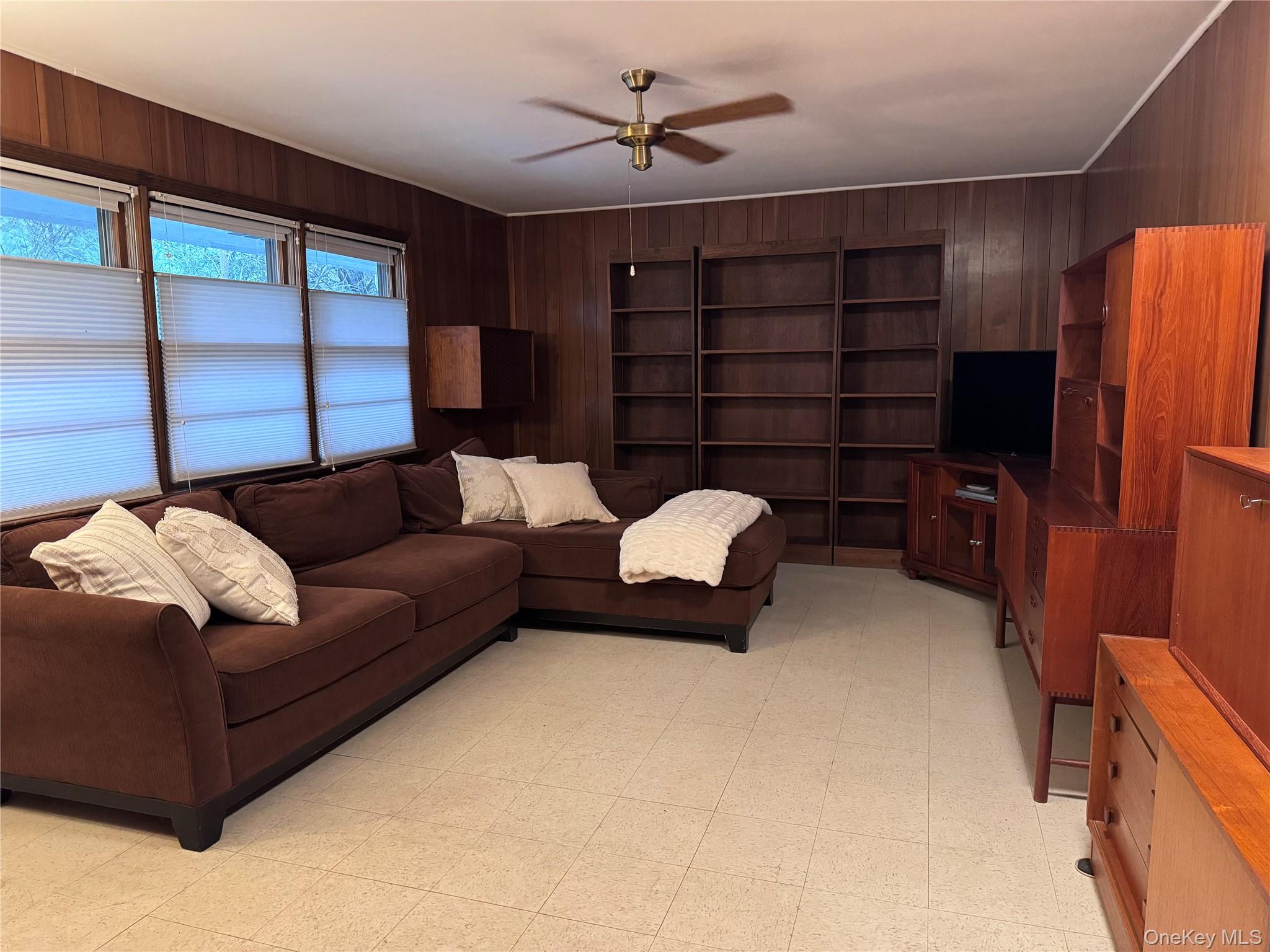 #20 photo, 3 Annabelle Lane, New City , NY 10956