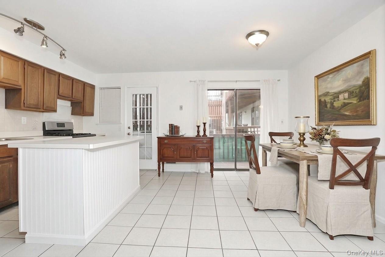 #5 photo, 26 Milford Lane, Suffern , NY 10901