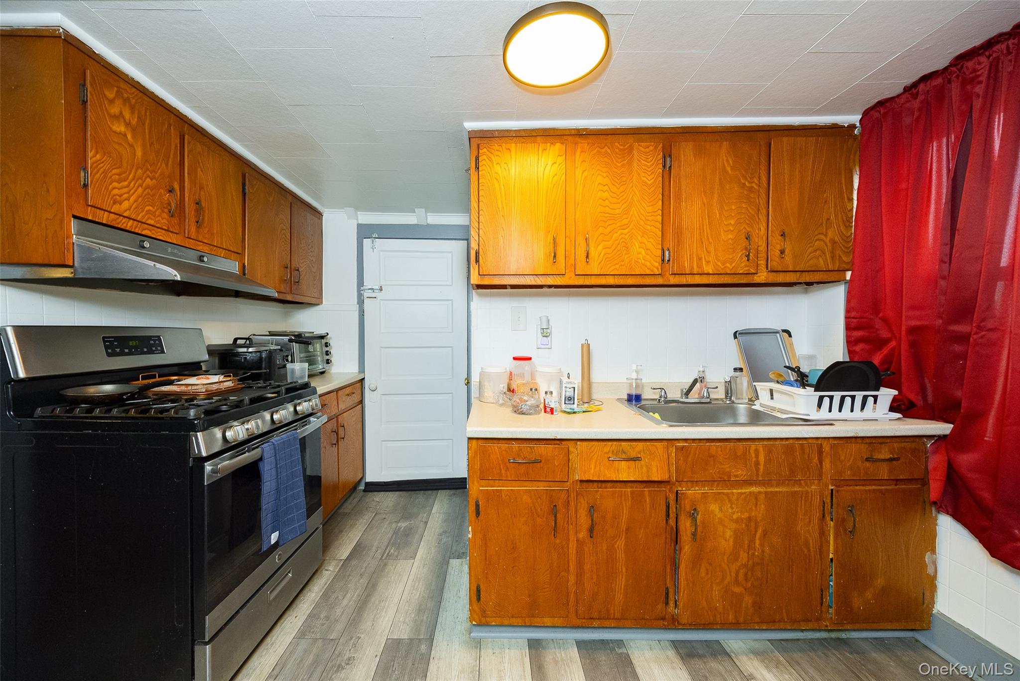 #4 photo, 19-21 Church Street, Highland , NY 12528