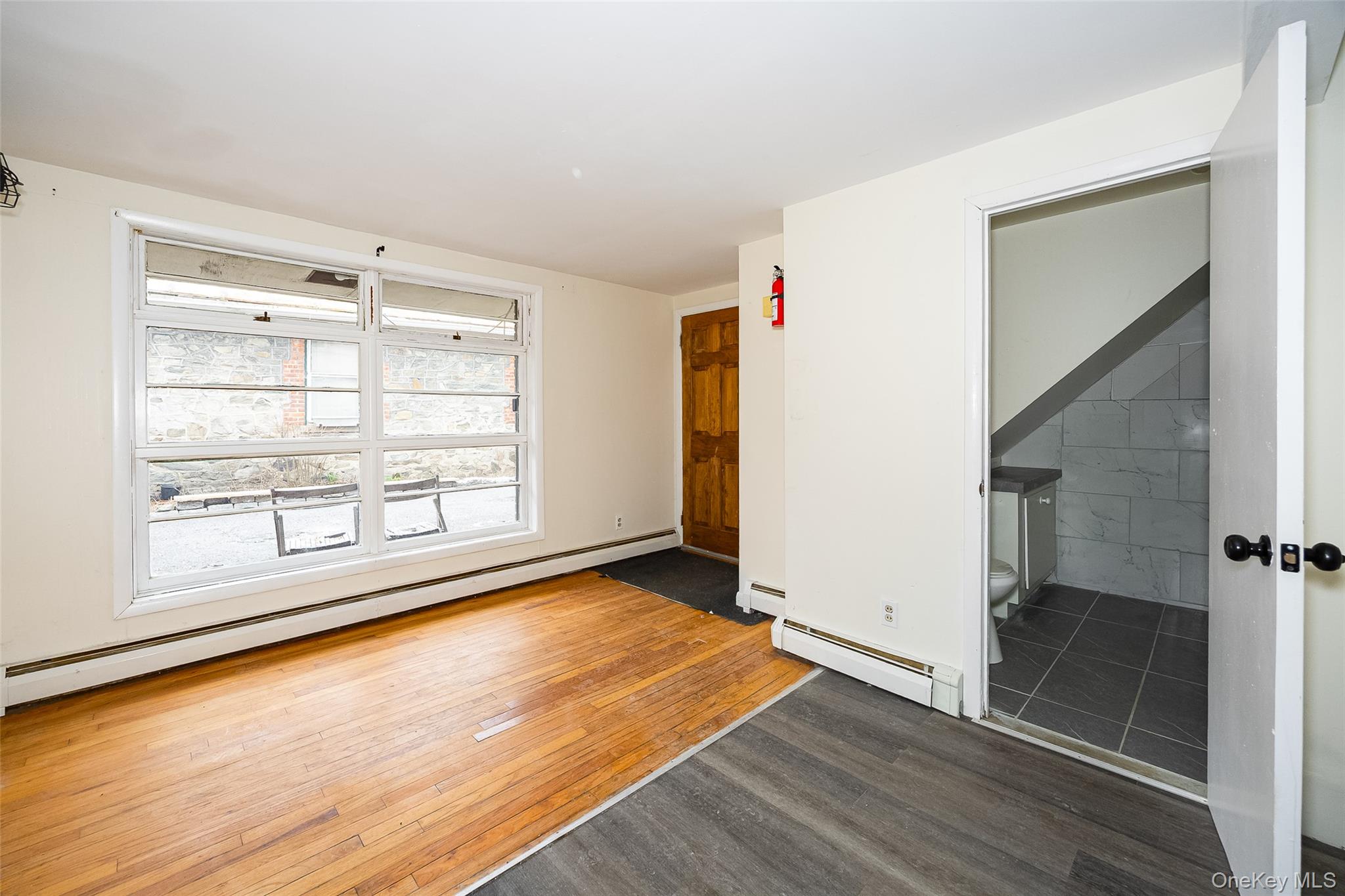 #4 photo, 87 Vineyard Avenue, Highland , NY 12528