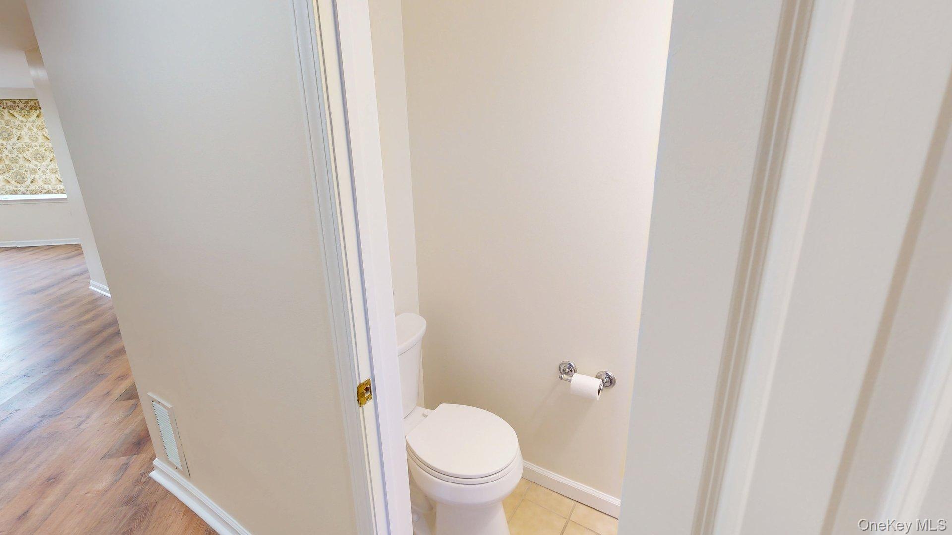 #19 photo, 1109 Round Pointe Drive, Haverstraw , NY 10927