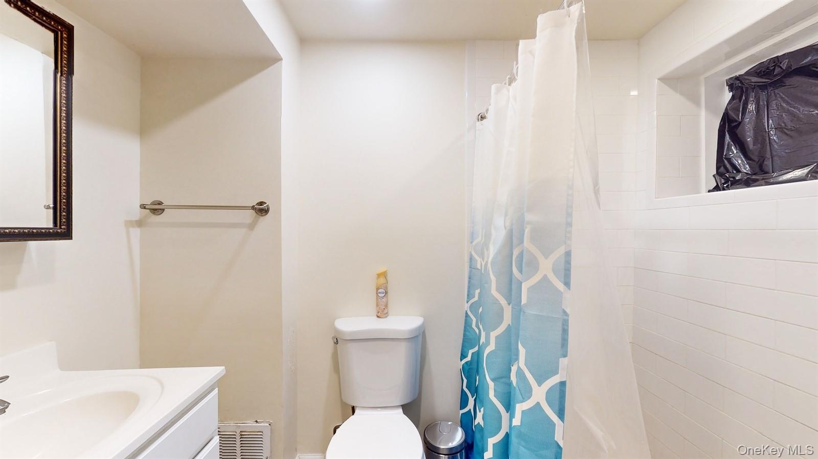 #17 photo, 10 Rumbrook Road, Elmsford , NY 10523