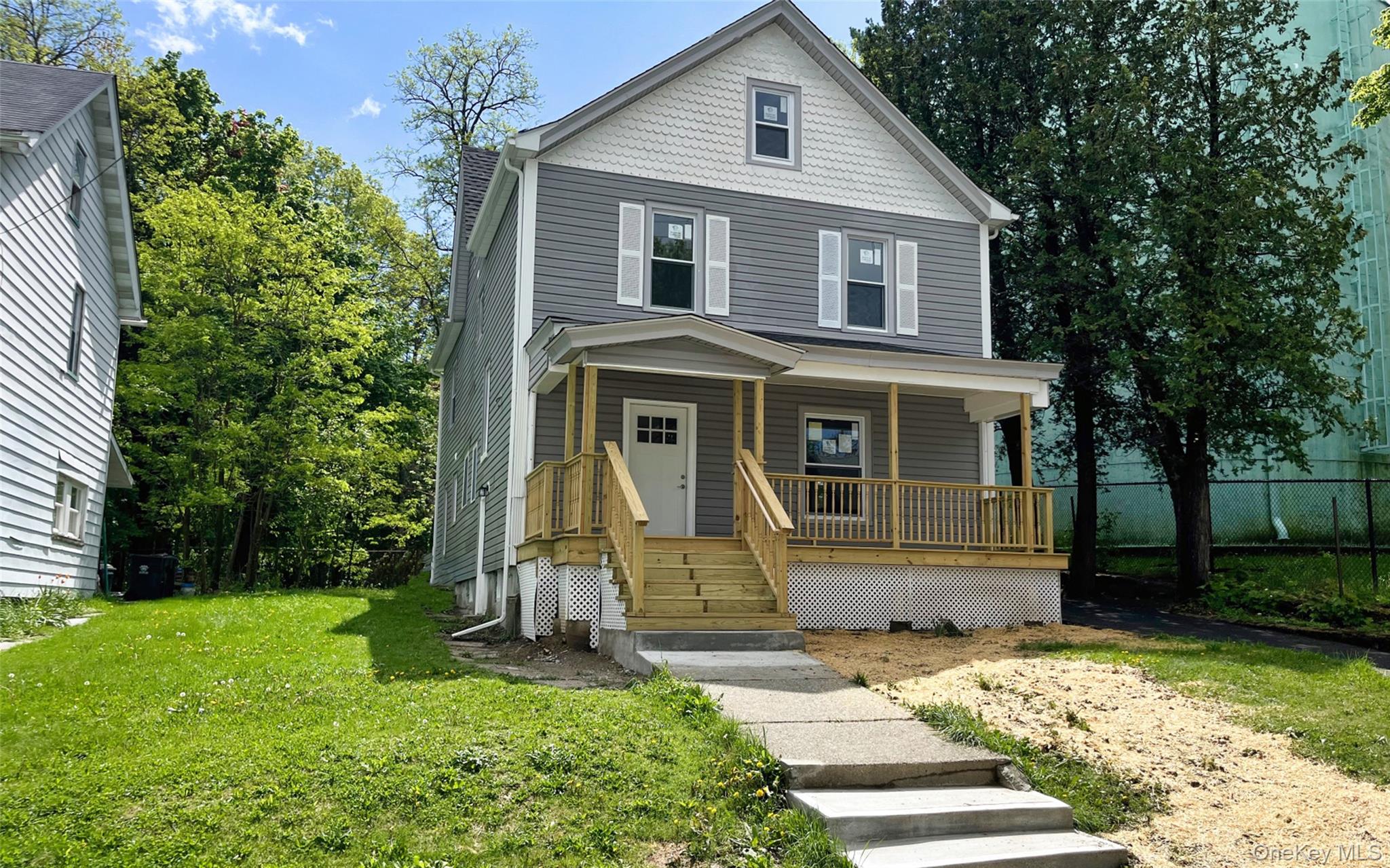 #2 photo, 74 Gladstone Avenue, Walden , NY 12586