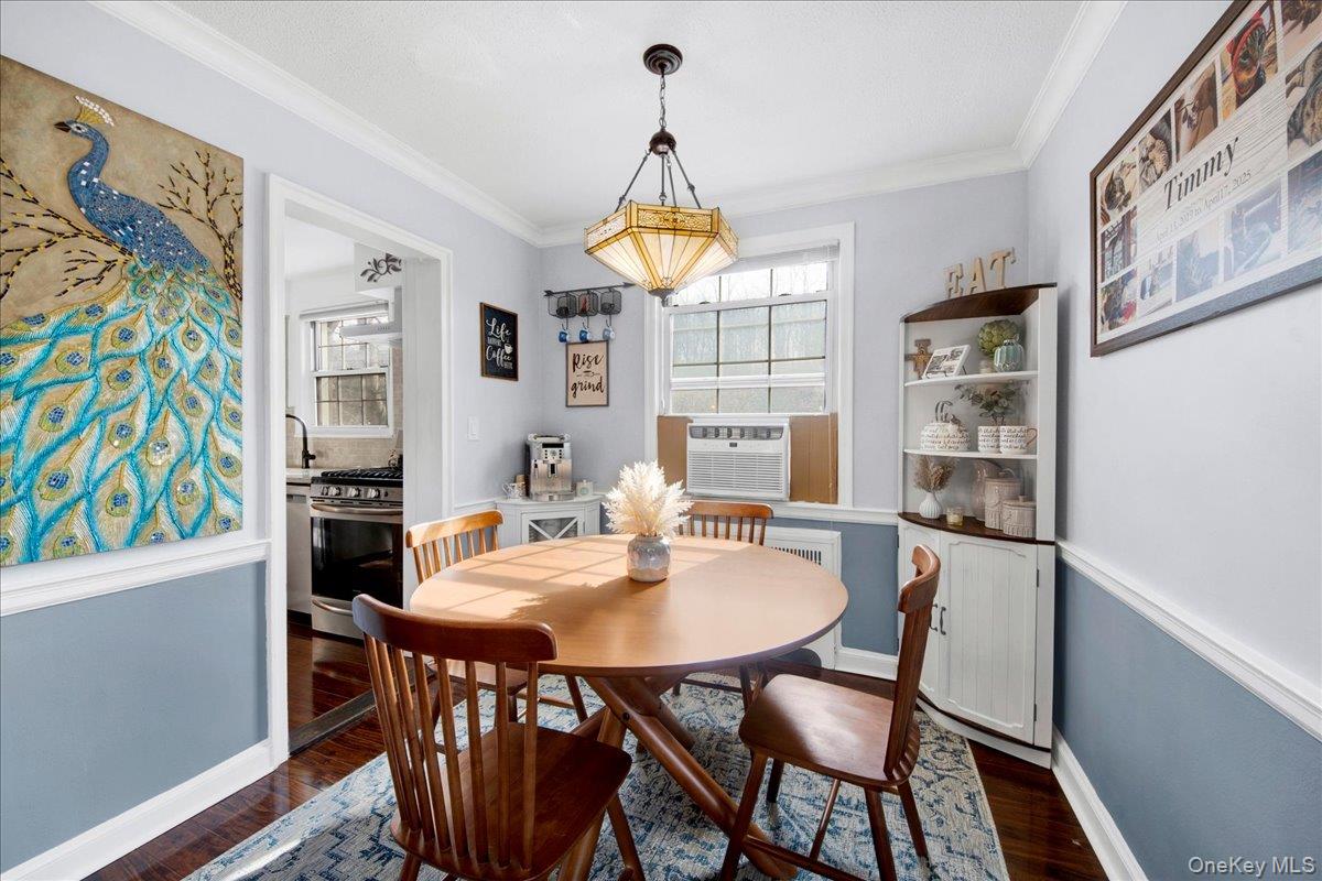 #11 photo, 3 Sentry Place, Scarsdale , NY 10583