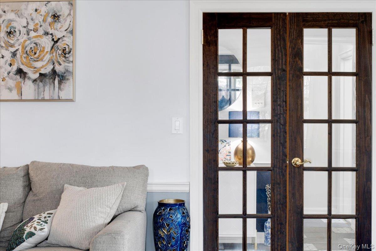 #6 photo, 3 Sentry Place, Scarsdale , NY 10583