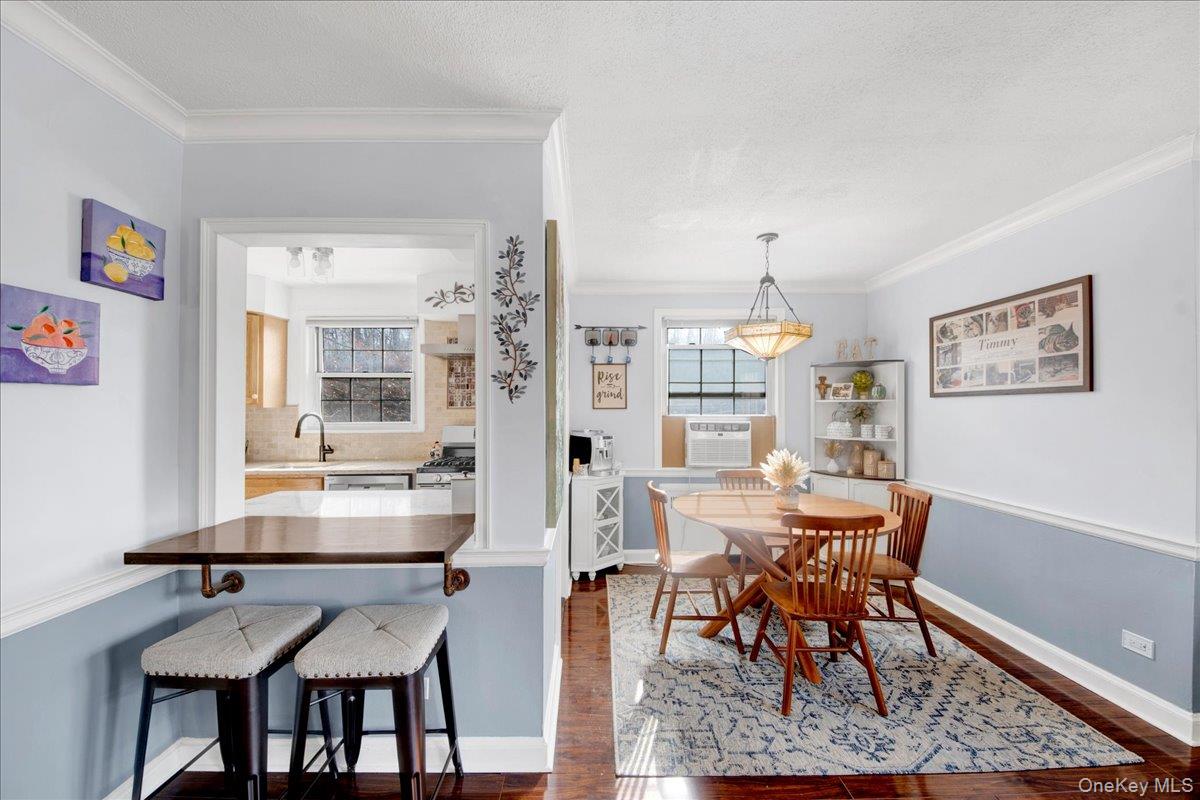 #7 photo, 3 Sentry Place, Scarsdale , NY 10583