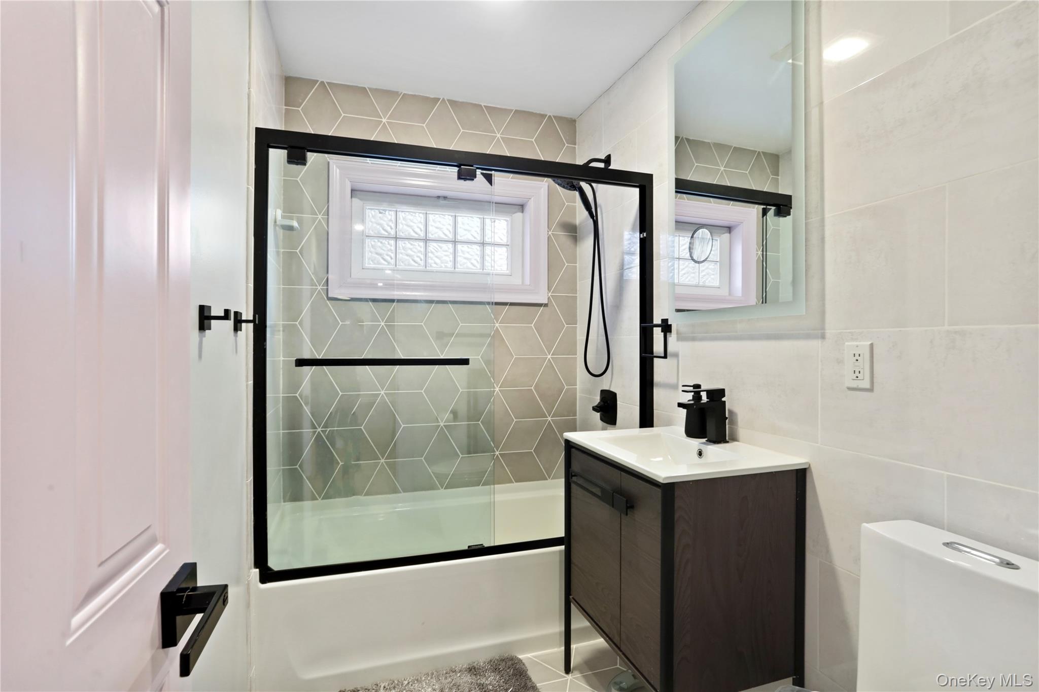 #11 photo, 13 Newkirk Road, Yonkers , NY 10710