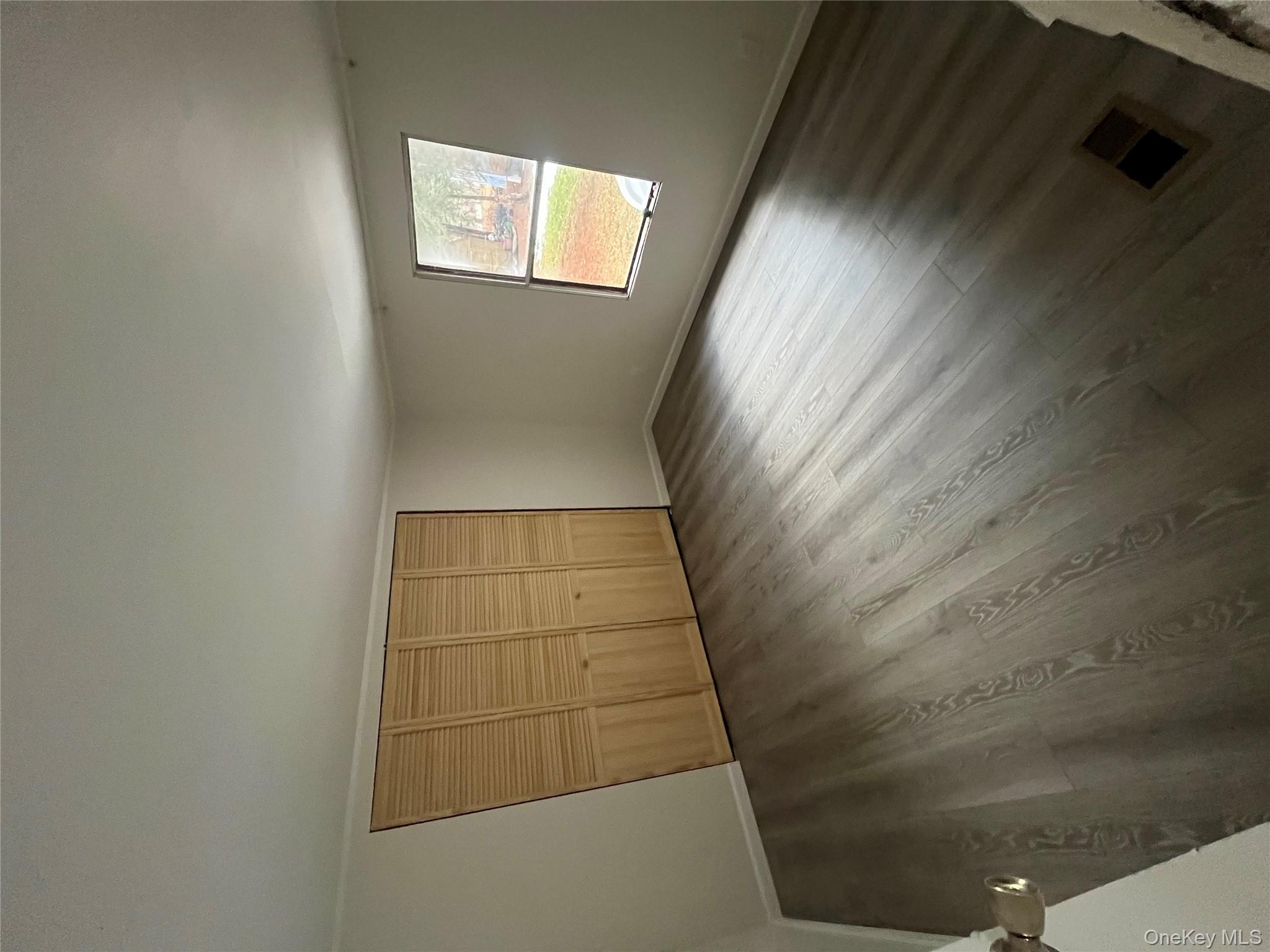 #8 photo, 30 SoHo Circle, Fallsburg , NY 12759