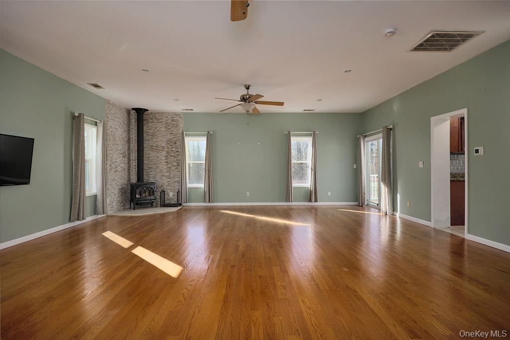 #13 photo, 12 Jay Lane, Hopewell Junction , NY 12533