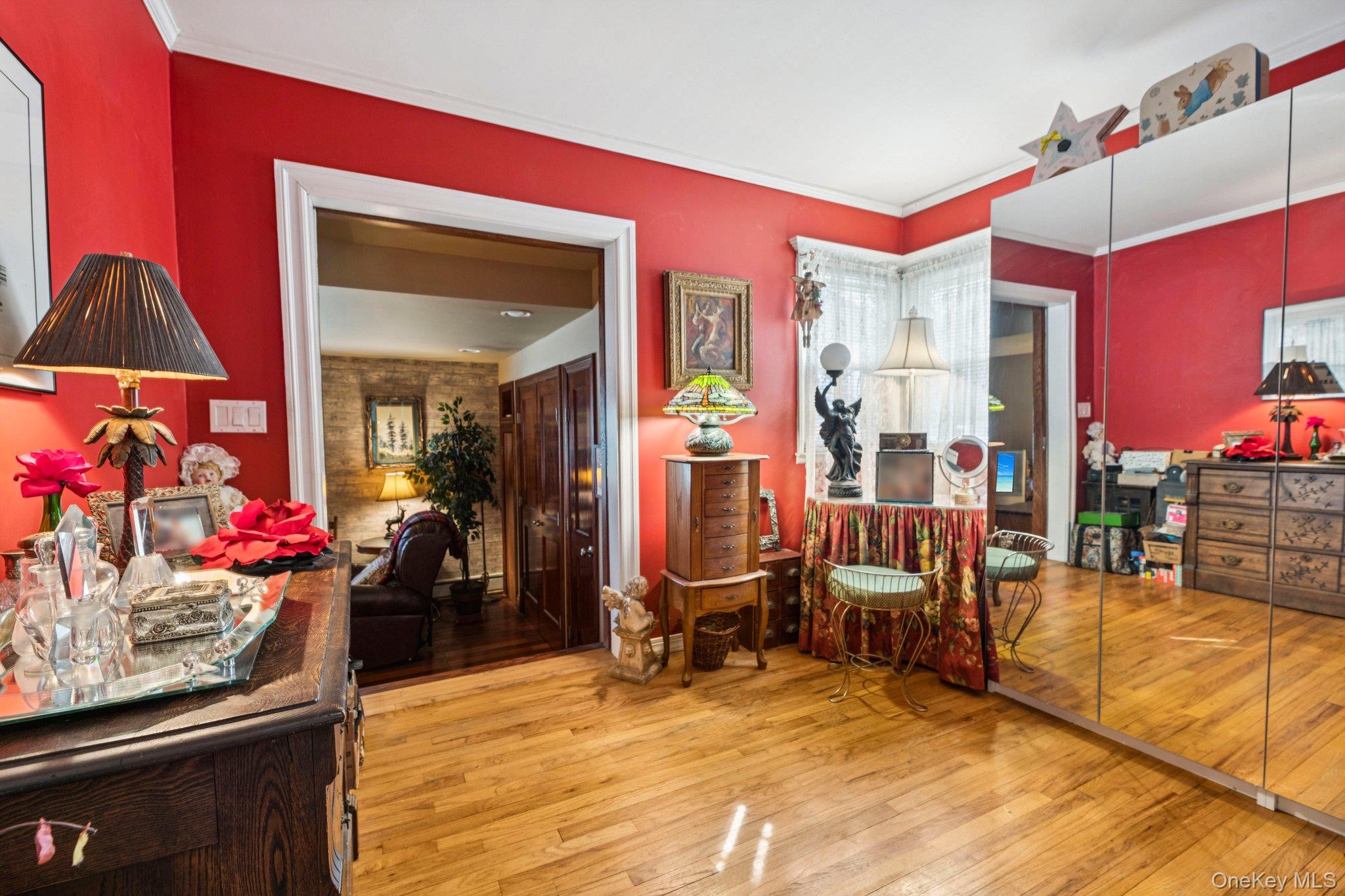 #17 photo, 2002 Murray Place, 롱 아일랜드 Merrick , NY 11566