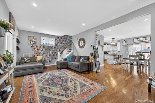 #7 photo, 545 Marcellus Road, নাসাউ কাউন্টি Williston Park , NY 11596