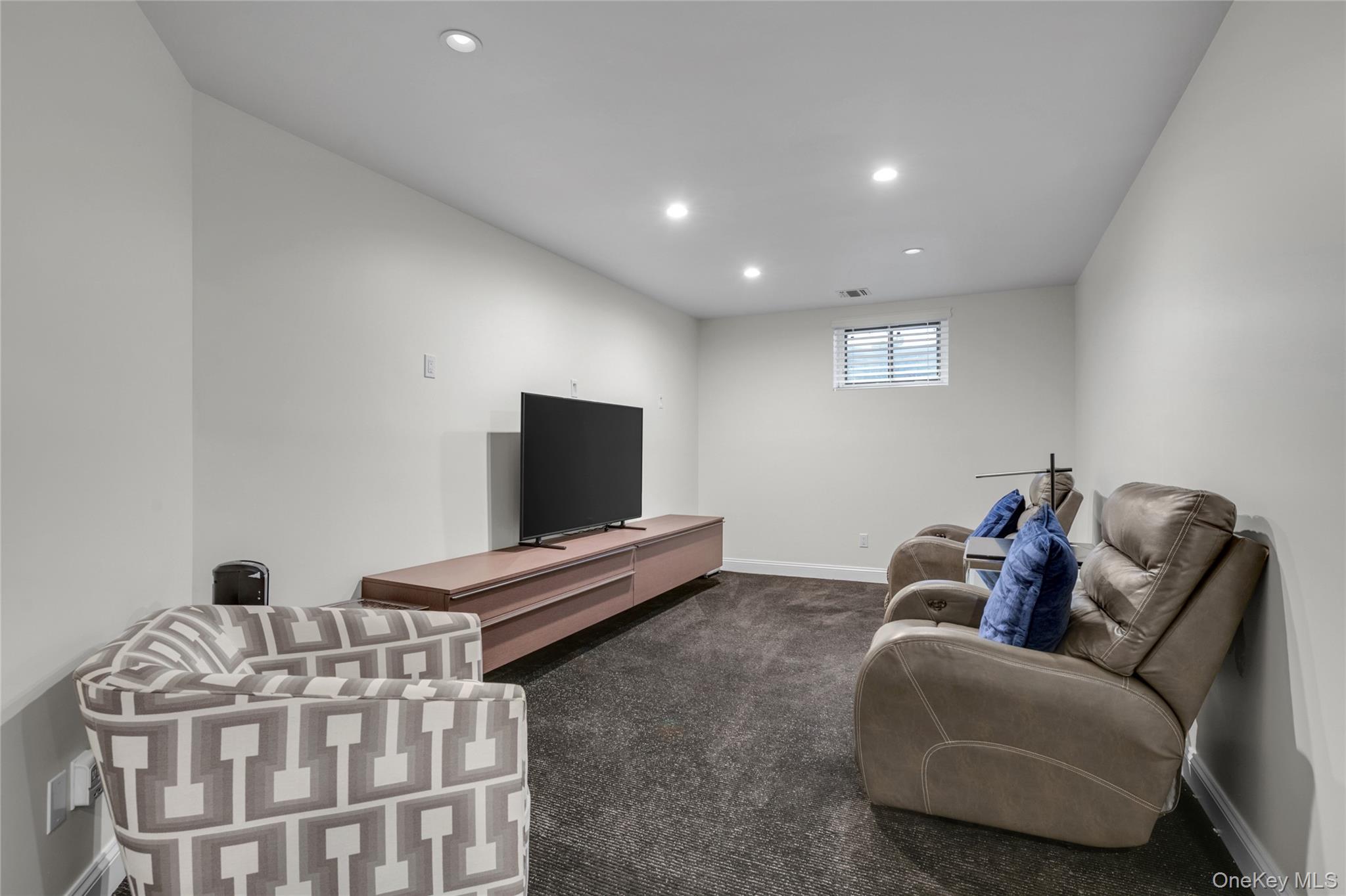 #18 photo, 51 Foxwood Drive, নাসাউ কাউন্টি Jericho , NY 11753