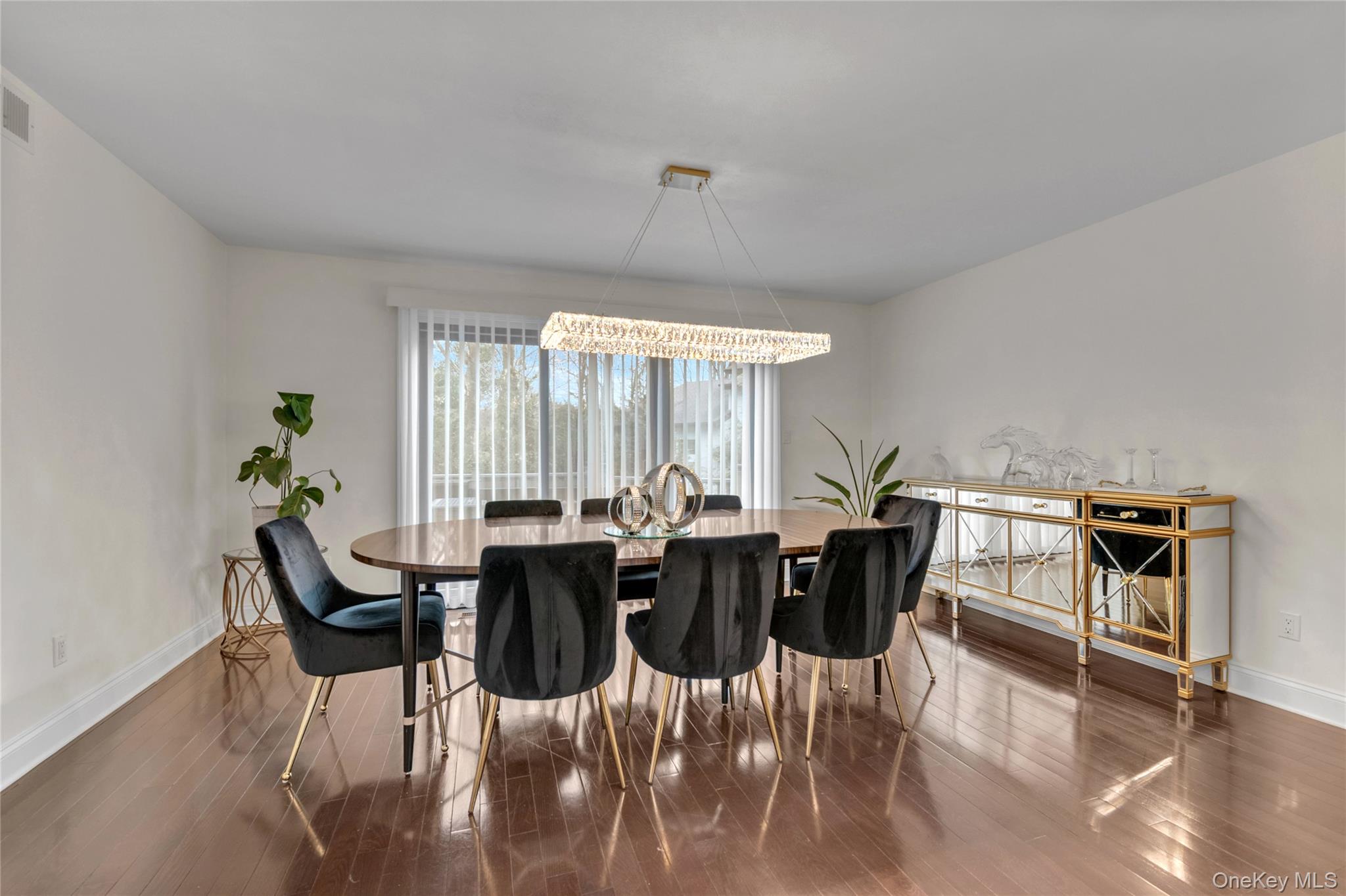 #4 photo, 51 Foxwood Drive, নাসাউ কাউন্টি Jericho , NY 11753