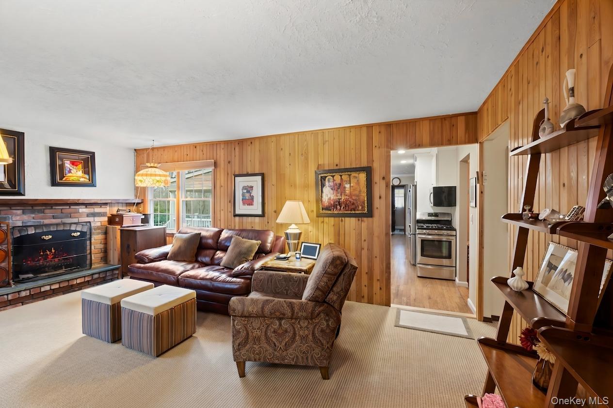 #11 photo, 3 Townsend Court, সাফোক কাউন্টি Setauket , NY 11733