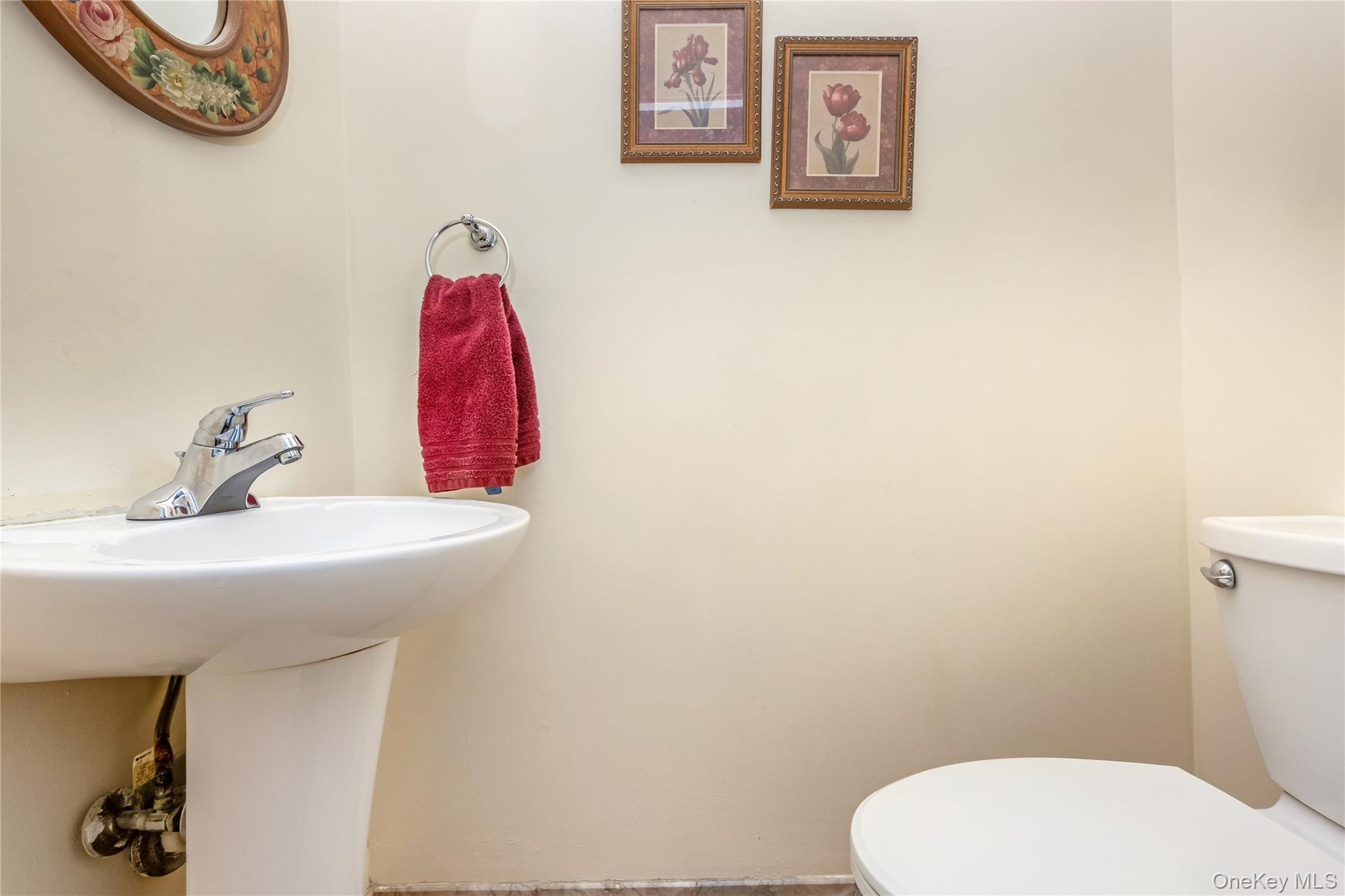 #16 photo, 8 Town House Drive, নাসাউ কাউন্টি Massapequa Park , NY 11762