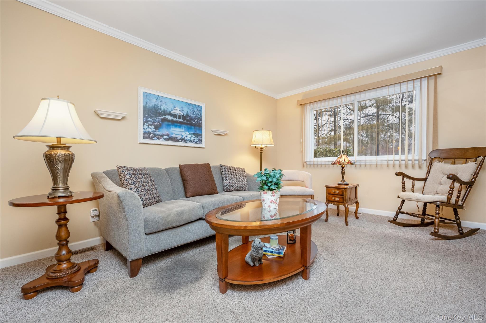 #7 photo, 8 Town House Drive, নাসাউ কাউন্টি Massapequa Park , NY 11762