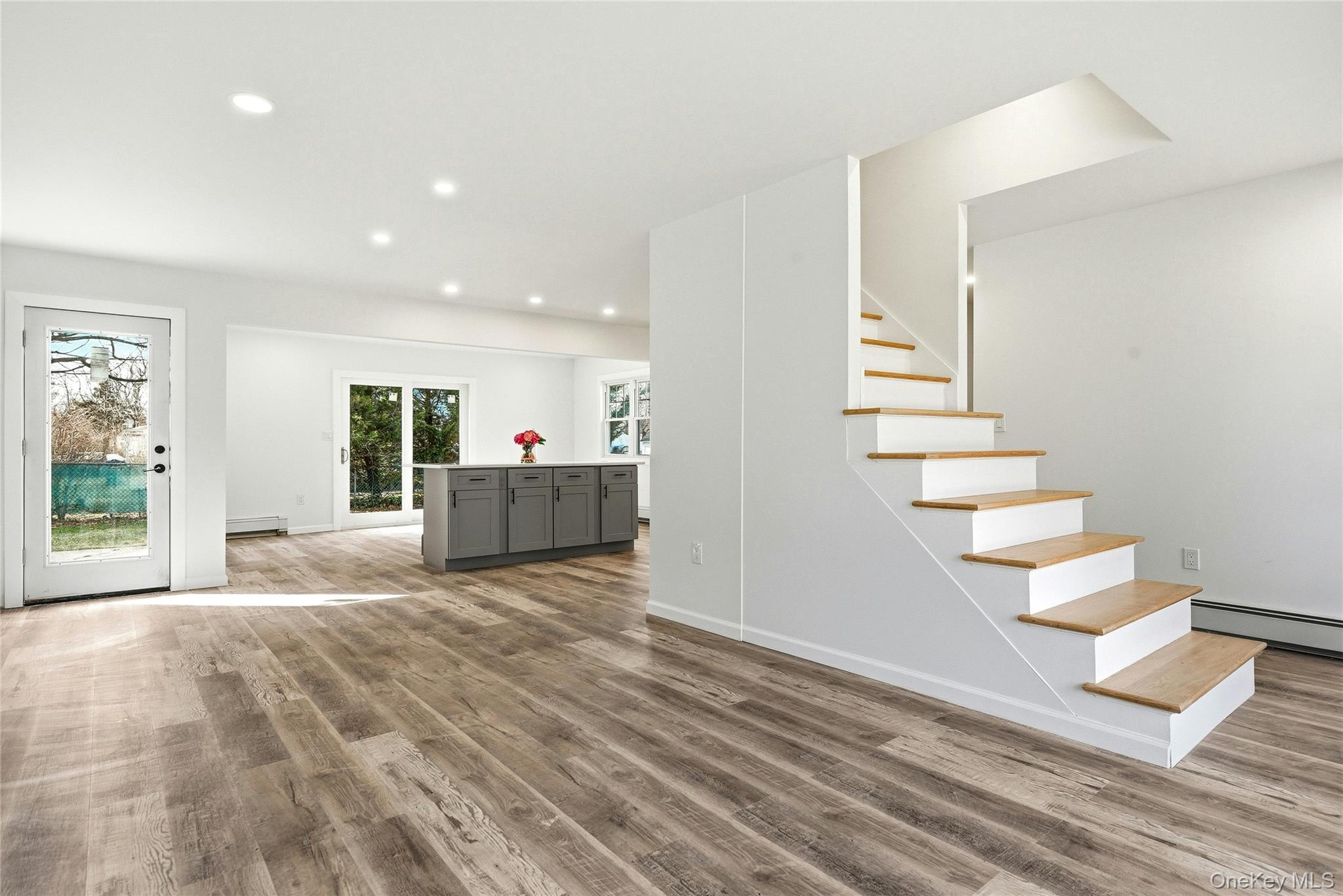 #15 photo, 56 Pennaquid Road, 東長島 科勒姆 Coram , NY 11727