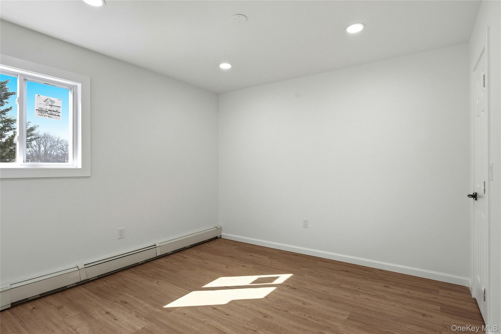 #20 photo, 56 Pennaquid Road, 東長島 科勒姆 Coram , NY 11727