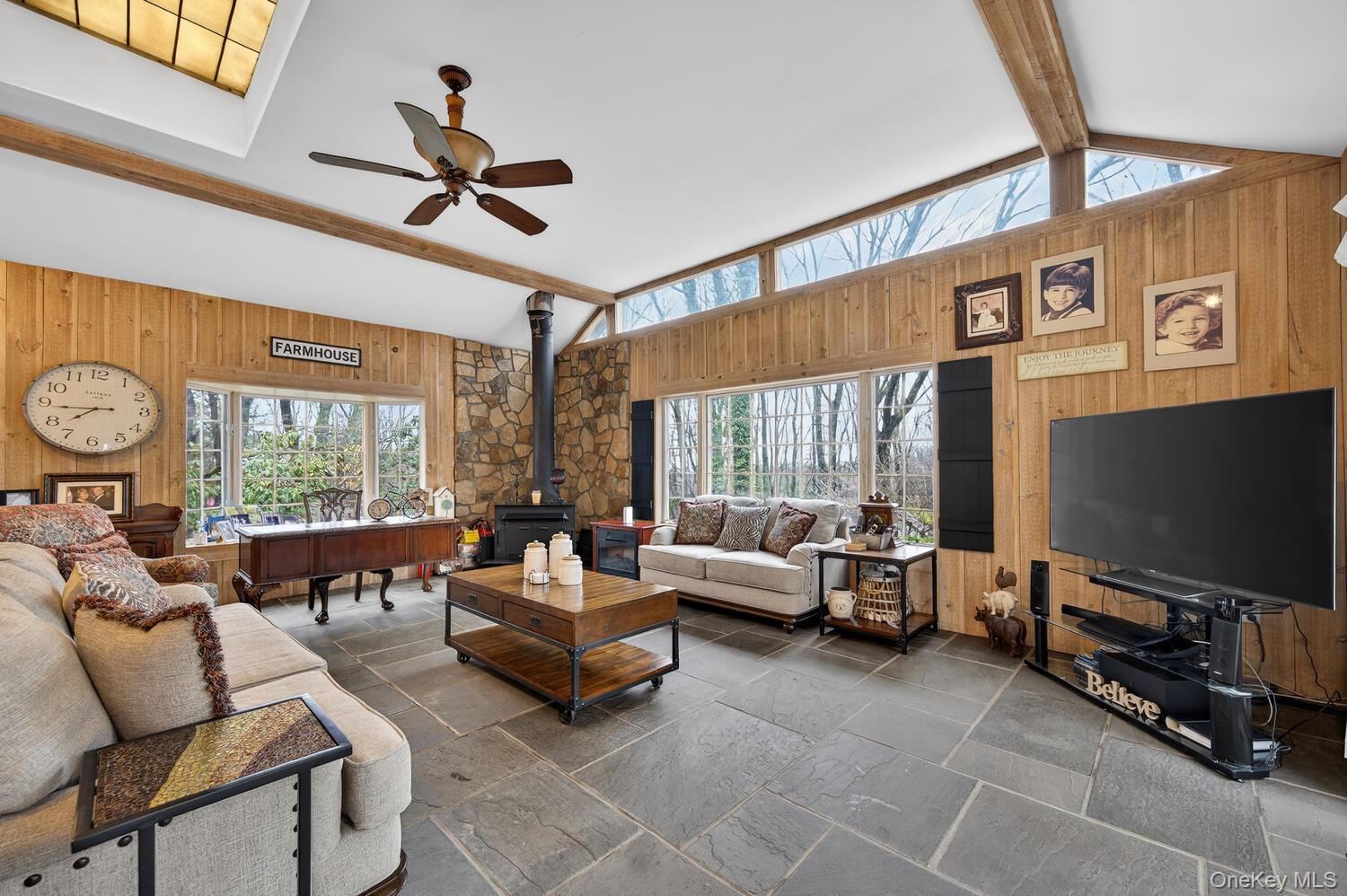 #11 photo, 23 Beaverhill Lane, সাফোক কাউন্টি Huntington , NY 11743