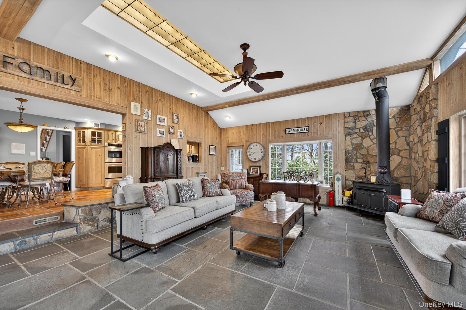 #13 photo, 23 Beaverhill Lane, সাফোক কাউন্টি Huntington , NY 11743