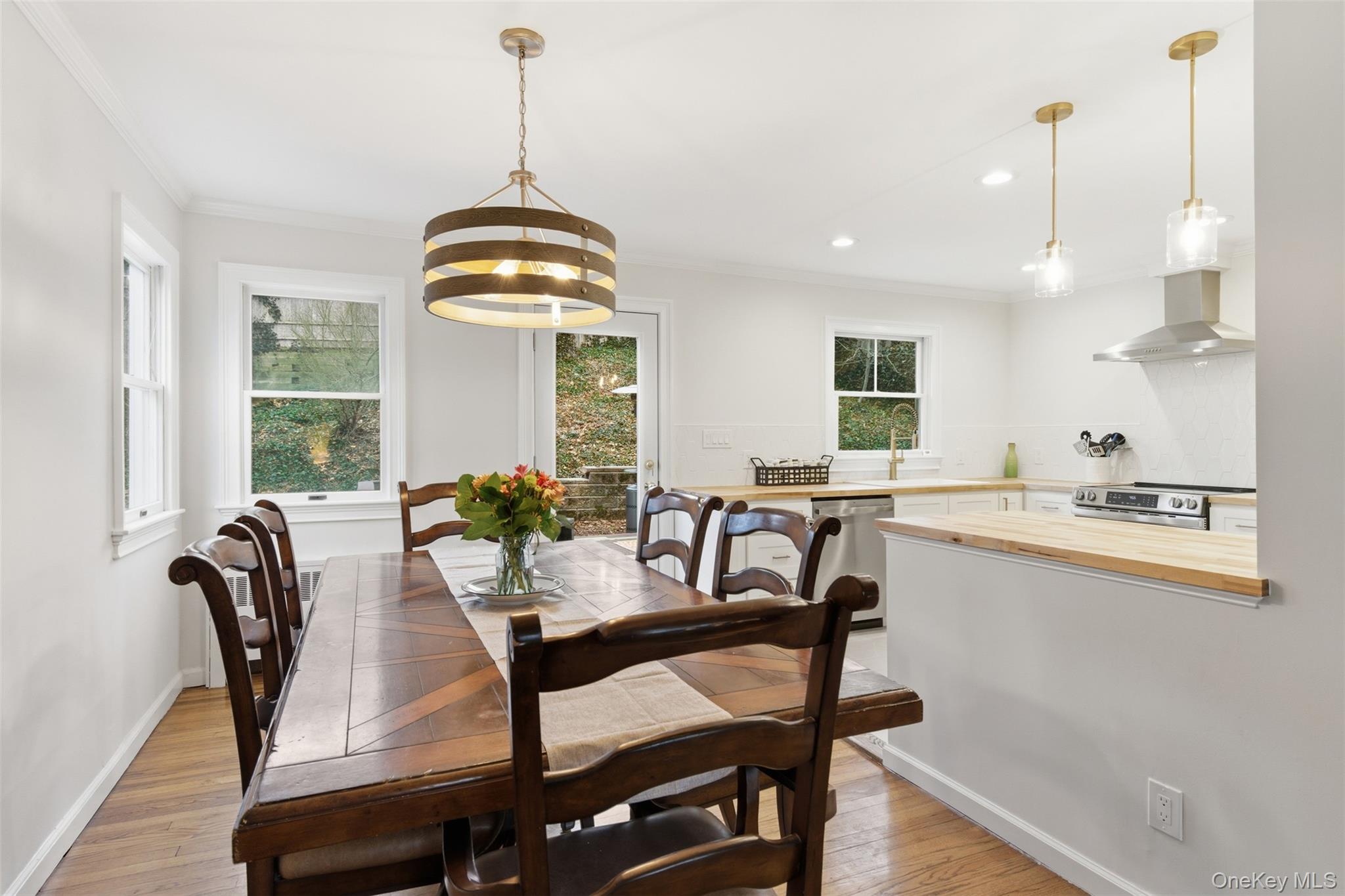 #6 photo, 319 Jefferson Street, সাফোক কাউন্টি Centerport , NY 11721