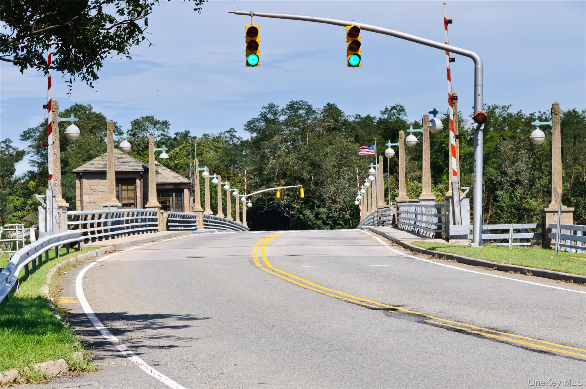 #7 photo, 7 1st Avenue, নাসাউ কাউন্টি Bayville , NY 11709