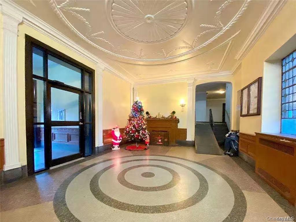 #2 photo, 40-35 Ithaca Street, কুইন্‌স Elmhurst , NY 11373