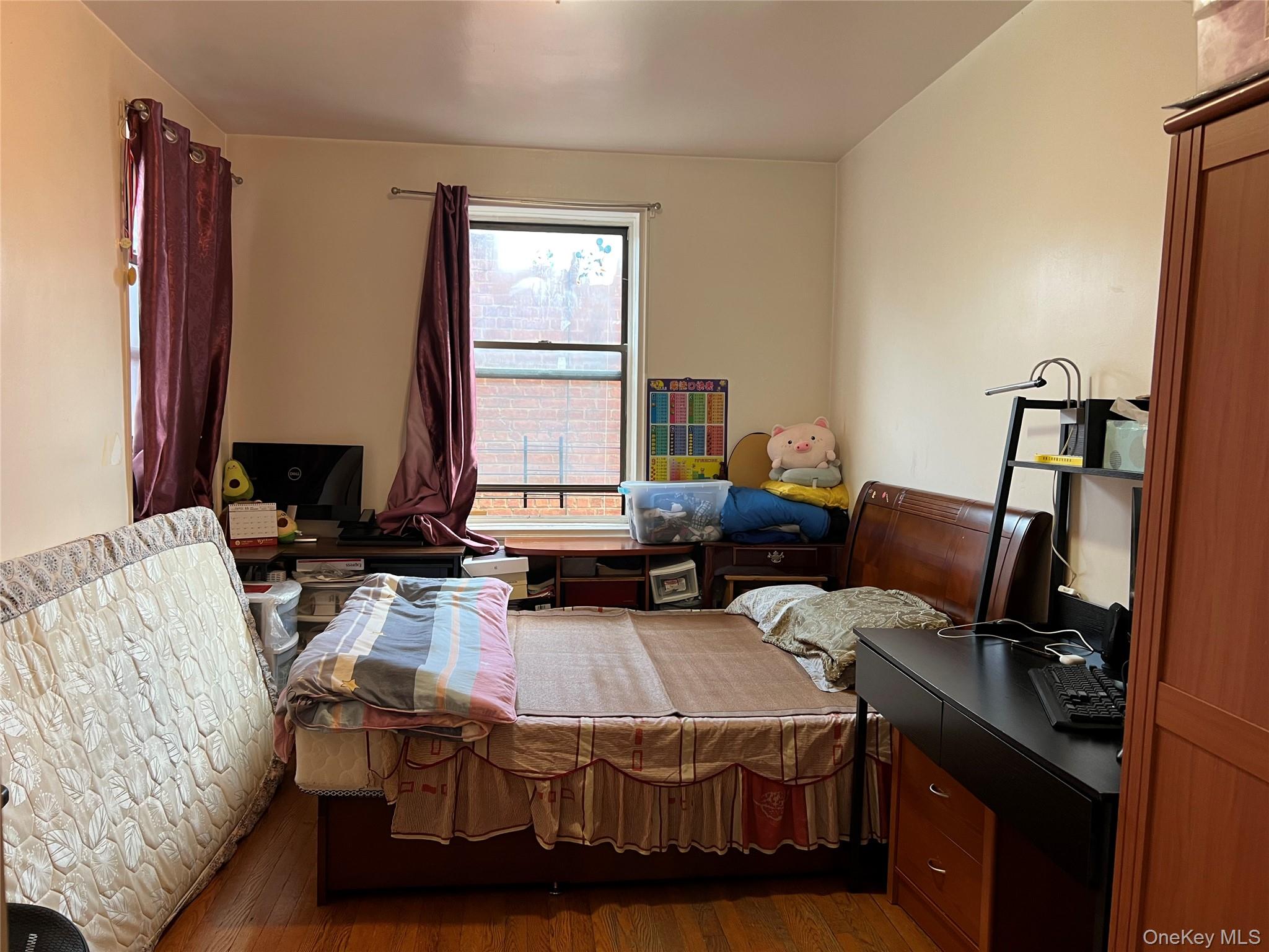 #7 photo, 40-35 Ithaca Street, কুইন্‌স Elmhurst , NY 11373