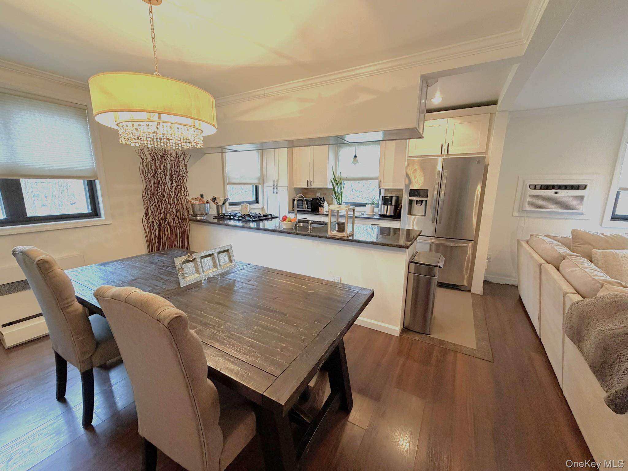 #6 photo, 245-17 62nd Avenue, কুইন্‌স Douglaston , NY 11362