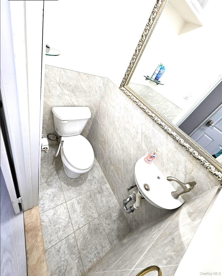 #17 photo, 120-19 Ketch Court, কুইন্‌স College Point , NY 11356