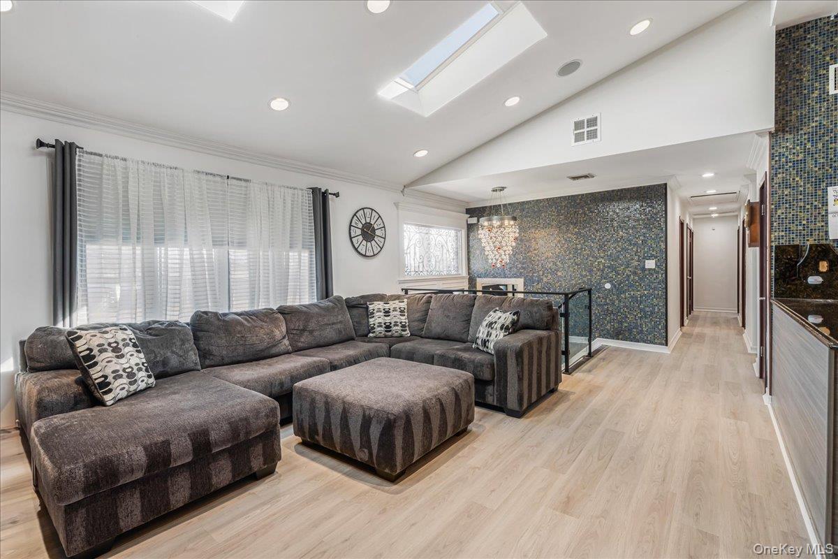 #10 photo, 3822 Greentree Drive, 롱 아일랜드 Oceanside , NY 11572