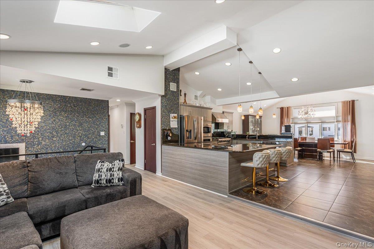 #12 photo, 3822 Greentree Drive, 롱 아일랜드 Oceanside , NY 11572