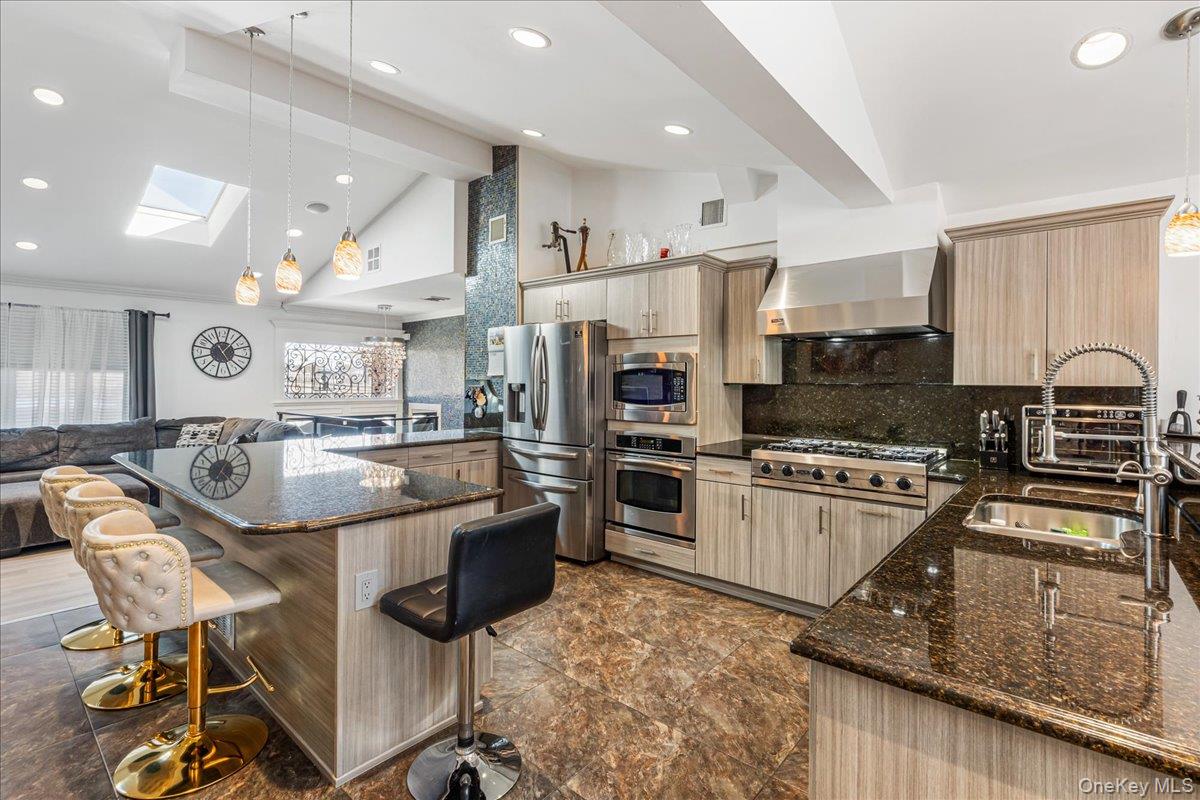 #15 photo, 3822 Greentree Drive, 롱 아일랜드 Oceanside , NY 11572