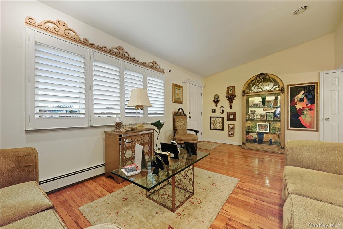 #6 photo, 3937 Kingsberry Road, নাসাউ কাউন্টি Seaford , NY 11783